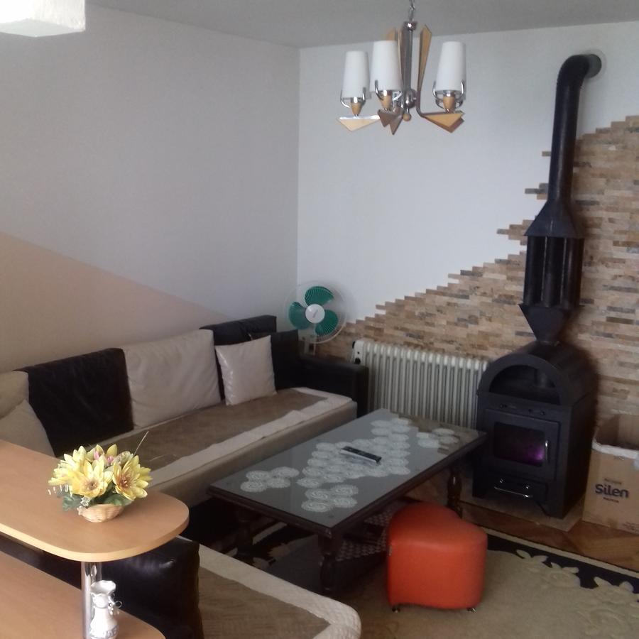 Lidija Apartment *